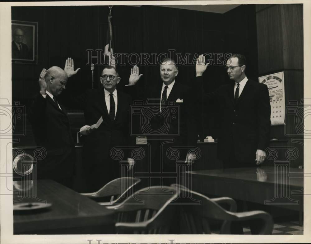 1961 Press Photo John Compton, District Judge, 152nd, & other judges - hca81933