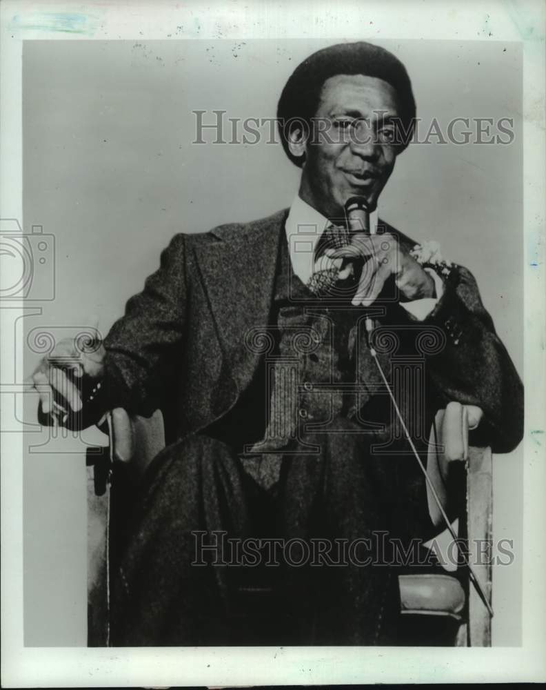 1980 Press Photo Comedian Bill Cosby performs - hca82328- Historic Images