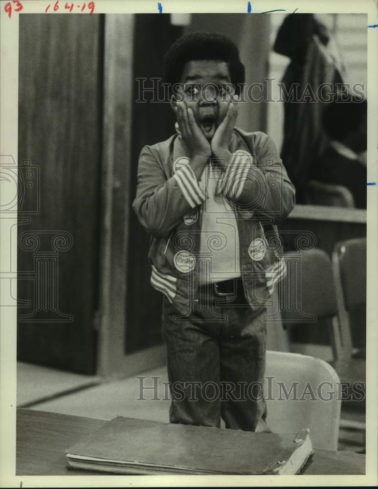 1979 Press Photo Actor Gray Coleman in scene - hca82634- Historic Images