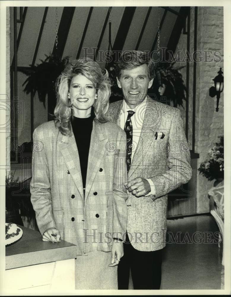 1988 Press Photo Gary Collins and co-star on television set - hca82730- Historic Images