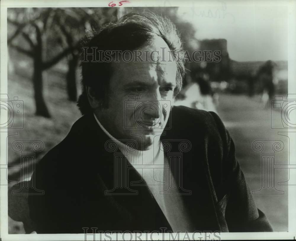 1977 Press Photo Opera Director Frank Corsaro - hca83330- Historic Images