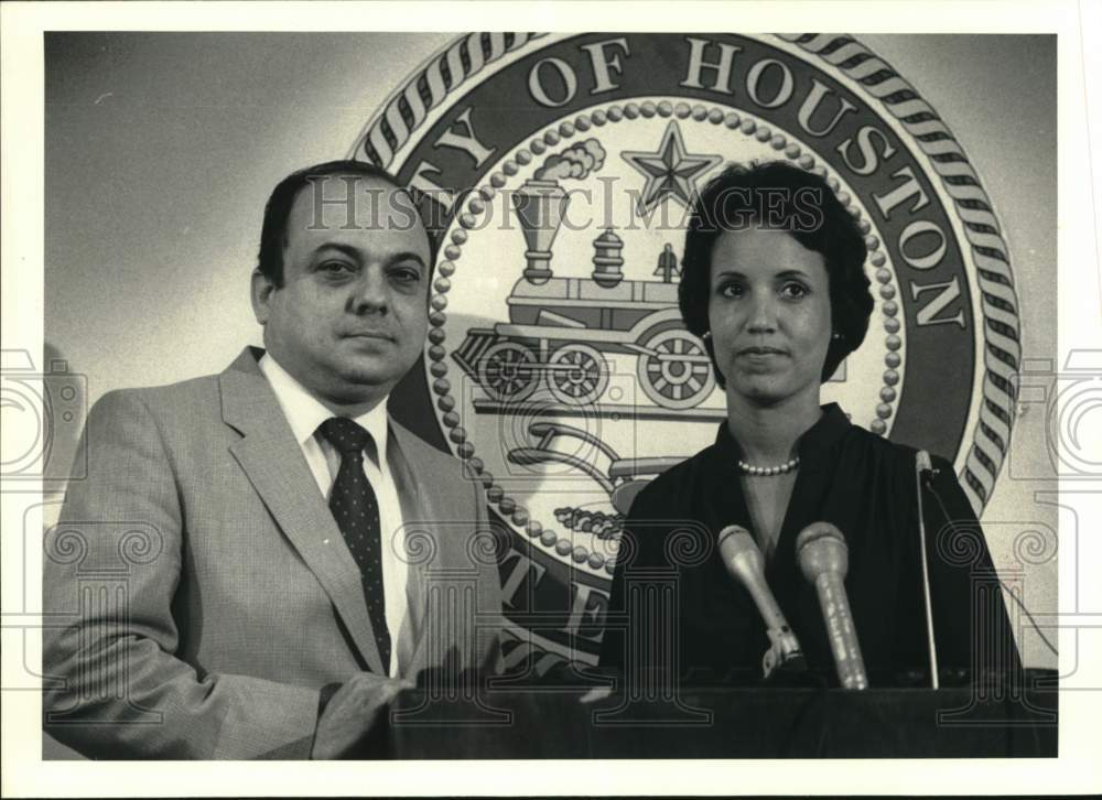 1980 Press Photo Dr Merlin Lugo-Faria, Dr Judith Craven of Houston Health Dept- Historic Images