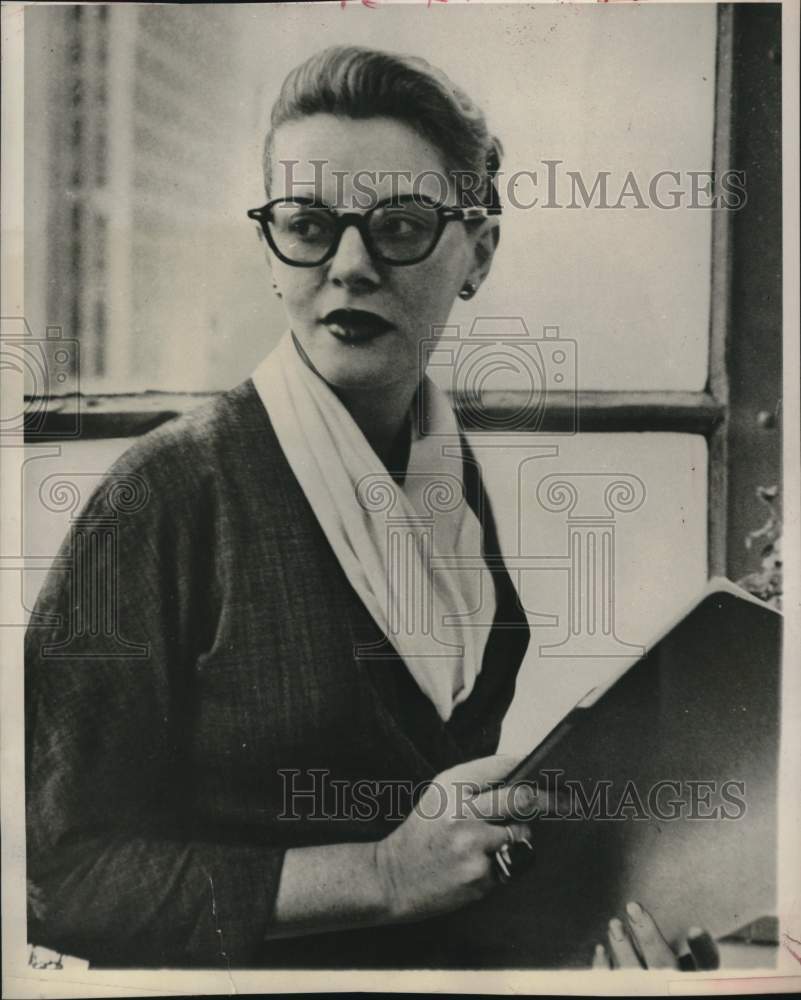 1952 Press Photo Fluer Cowles, wife of Gardner (Mike) Cowles - hca84289