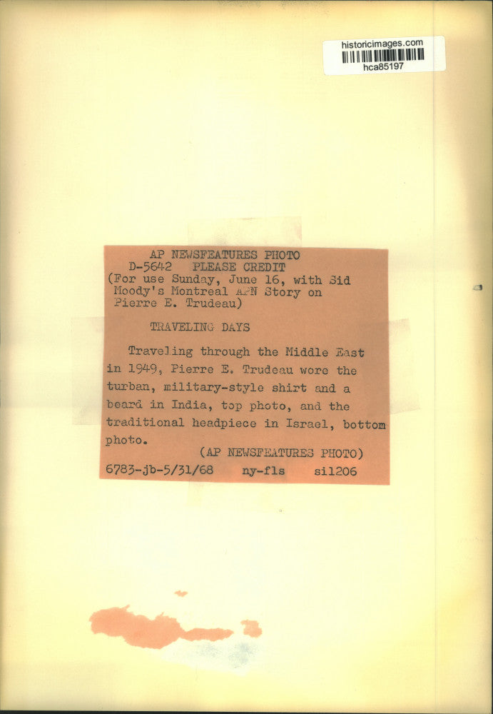 1949 Press Photo Pierre E. Trudeau wearing turban and headpiece - hca85197