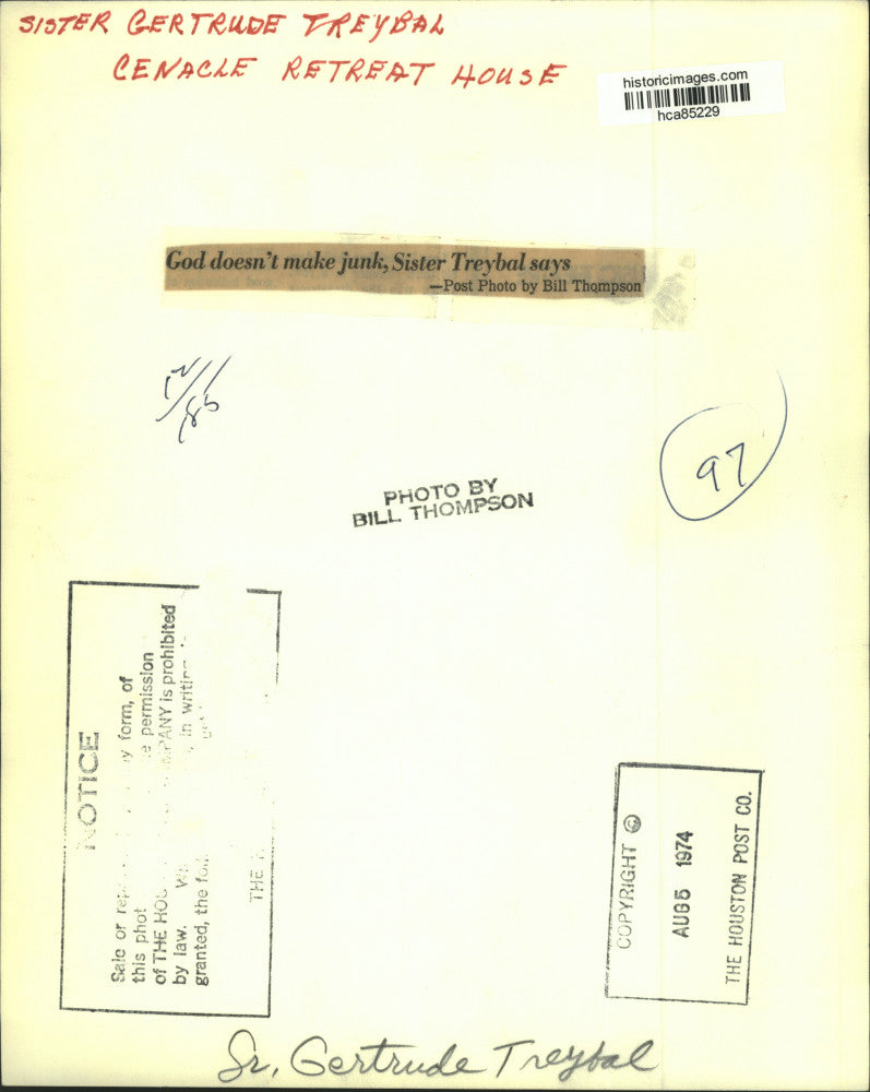 1974 Press Photo Sister Gertrude Treybal at Cenacle Retreat House - hca85229