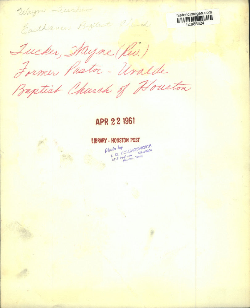 1961 Press Photo Rev. Wayne Tucker, of the Easthaven and Uvalde Baptist Churches