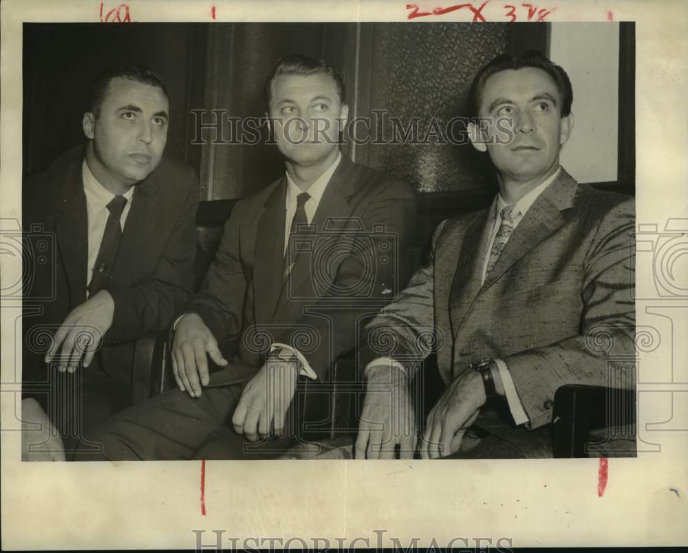 1956 Press Photo Dan Cook, San Antonio, charged with robbery - hca86277
