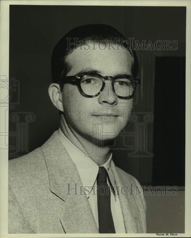 1952 Press Photo James Culberson, Assistant Art Director, Gregory-Giezendanner