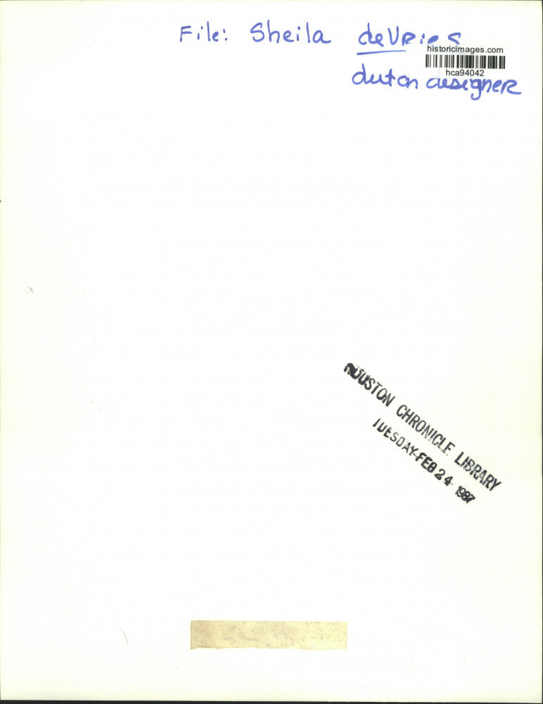 1987 Press Photo Sheila de Vries, Dutch Fashion Designer - hca94042