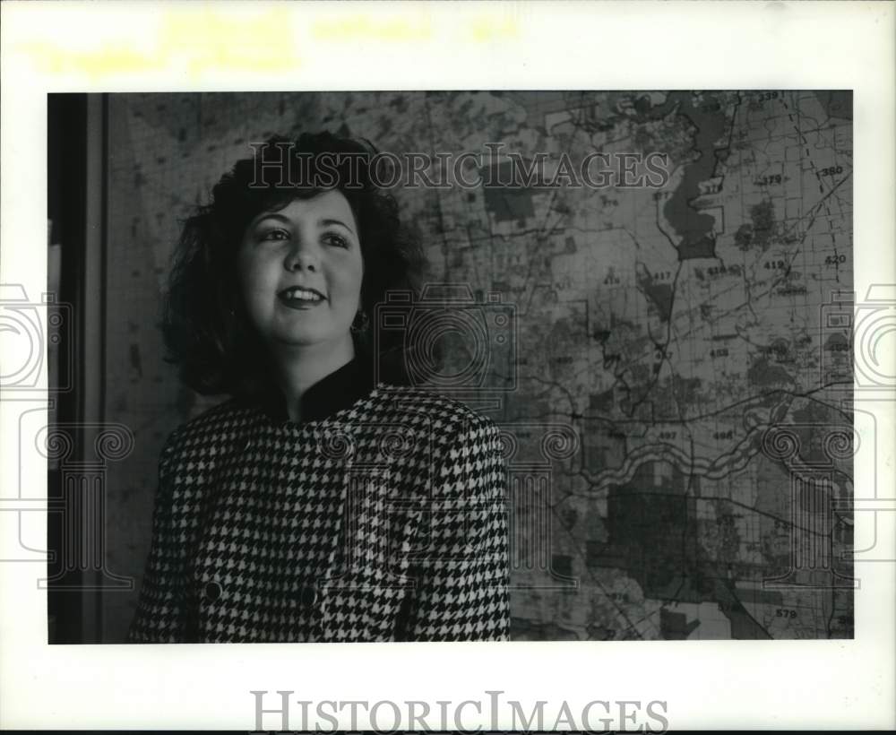 1991 Press Photo Lauren Donder - Harris County Lobbyist in Houston. - hca94219