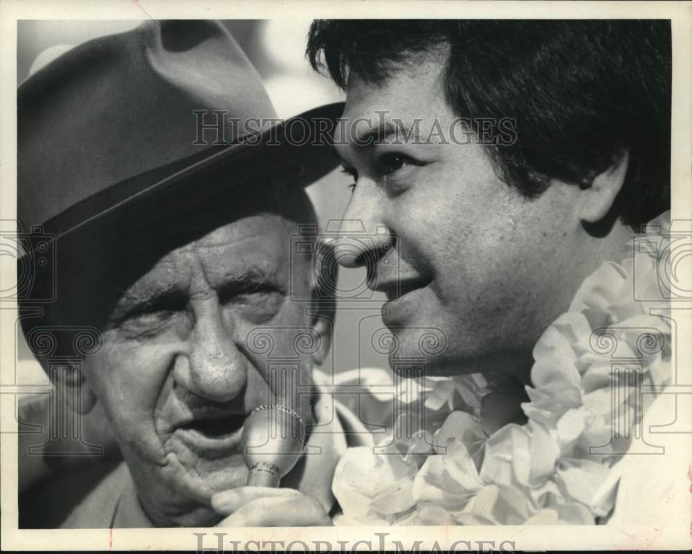 1968 Press Photo Entertainer Don Ho and Jimmy Durante on Hollywood Palace- Historic Images