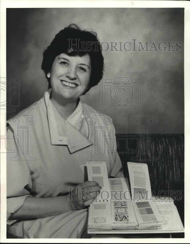 1984 Press Photo British interior designer and author Mary Gilliatt - hca99635- Historic Images