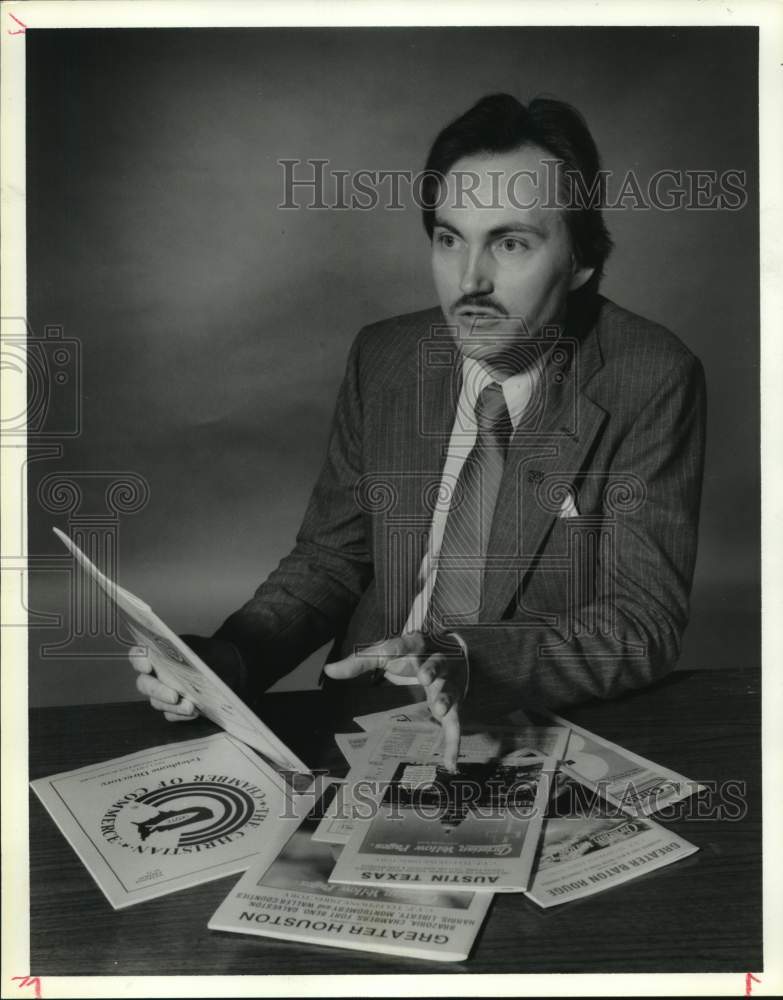 1986 Press Photo Norman Glass, Houston regional director-Christian Yellow Pages- Historic Images