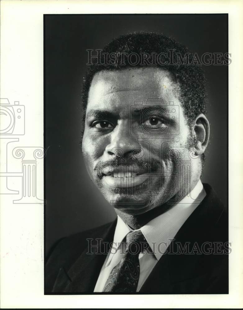 1988 Press Photo Benjamin Durant, Candidate for Houston&#39;s 174 Court. - hcb01395- Historic Images