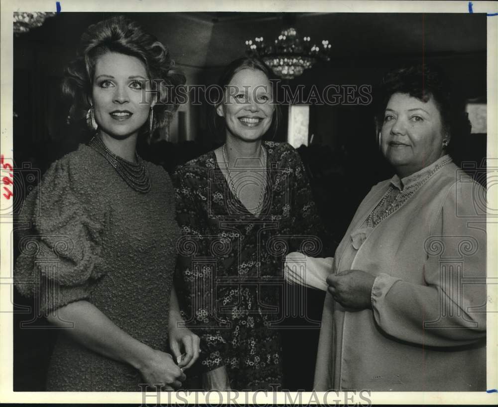 1983 Press Photo Singer Adair Gockley, Ann Chadwick and Gloria Green, Texas- Historic Images