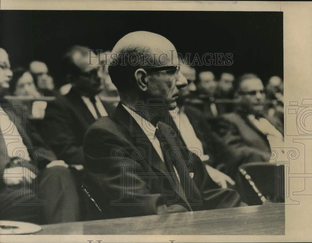 1964 Press Photo Sam Hoover at trial at courtroom - hcb08751- Historic Images