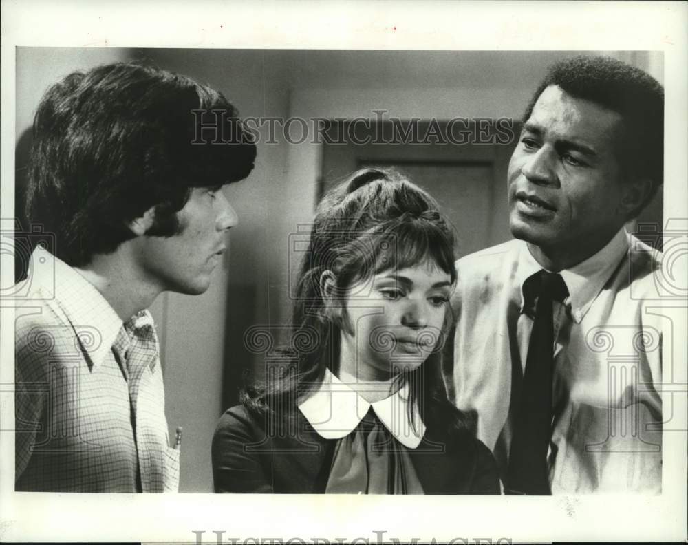 1969 Press Photo Actors in scene of ABC television show &quot;Room 222&quot; - hcb09023- Historic Images