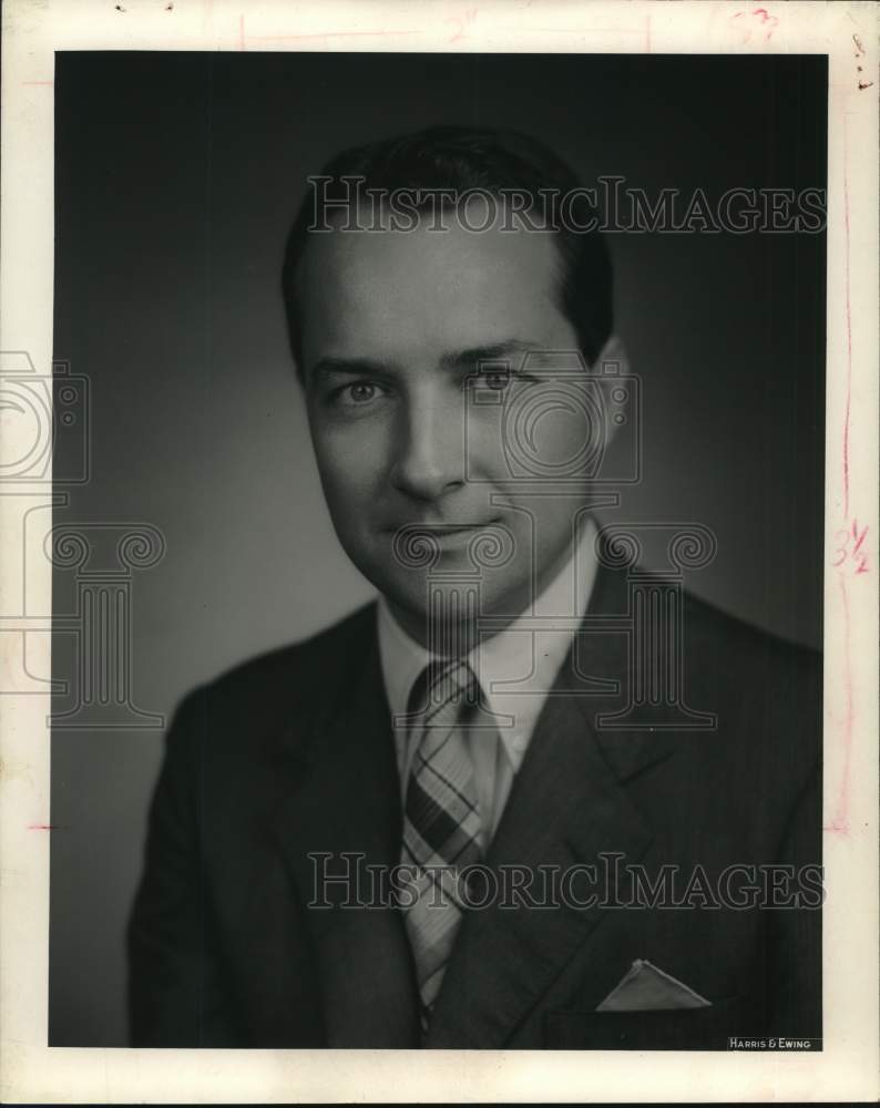 1964 Press Photo Robert Hilburn Washington bureau Houston Chronicle - hcb09404- Historic Images