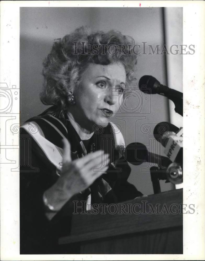 1995 Press Photo Councilwoman Eleanor Tinsley, anti-billboard sponsor- Historic Images