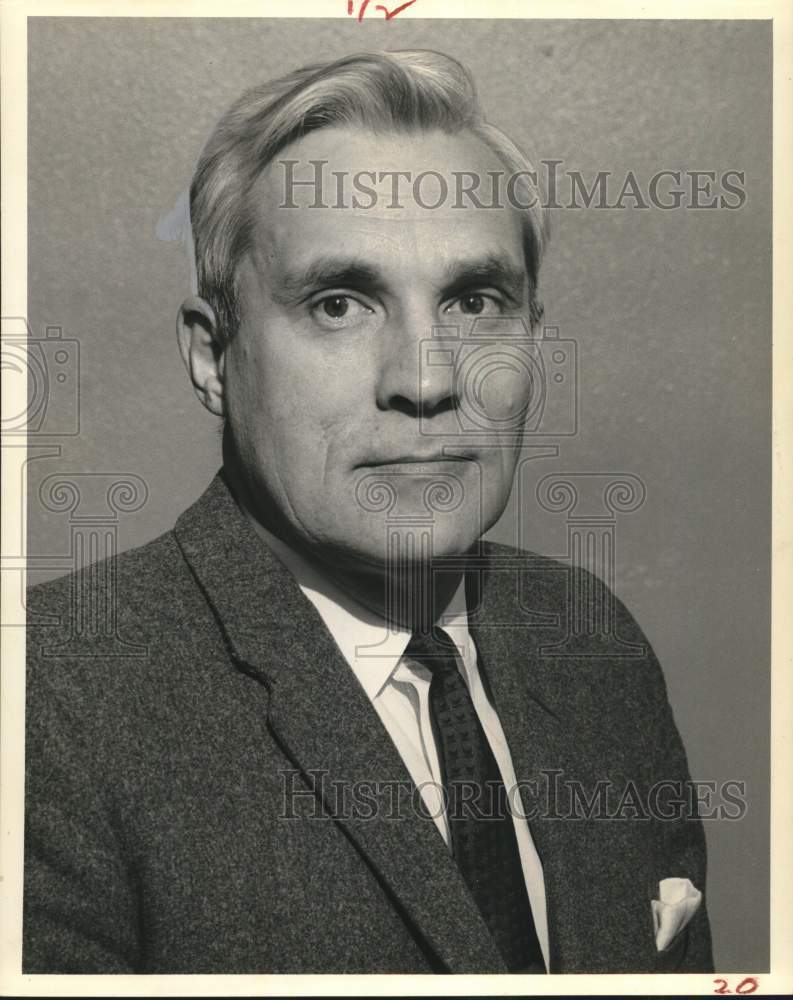 1959 Press Photo Robert Akers, editor-in-chief, Beaumont Enterprise and Journal- Historic Images