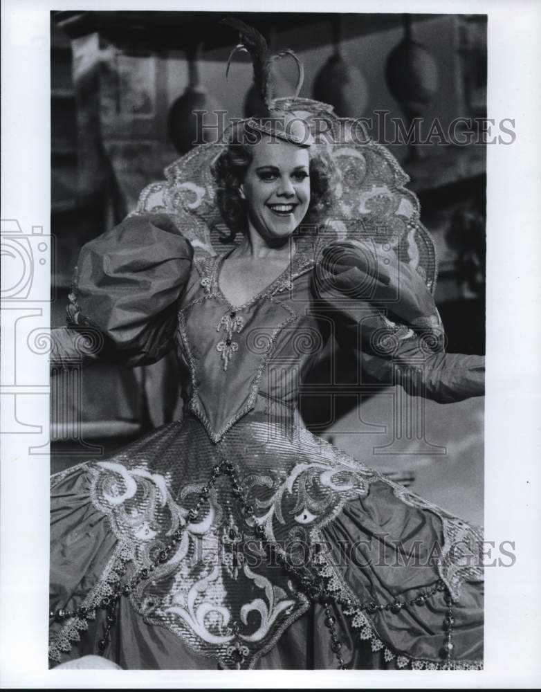 1986 Press Photo Carolyn Pickles as Bluebell - hcb32535- Historic Images