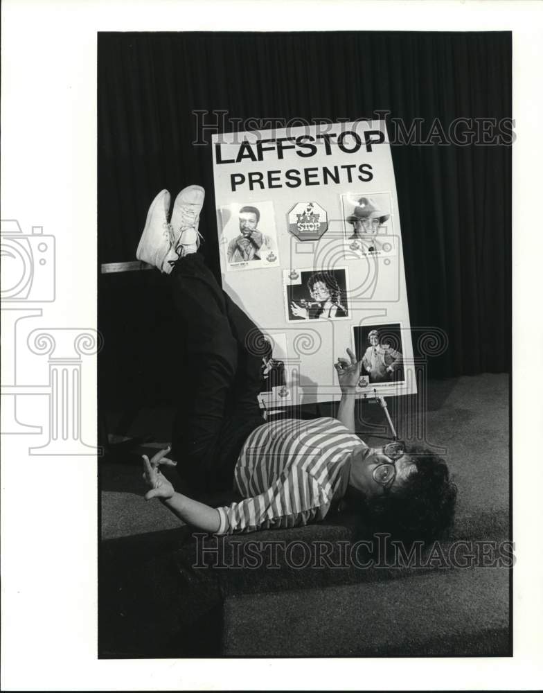 1985 Press Photo Laff Stop presents Comedienne Adrianne Tolsch - hcb32666- Historic Images