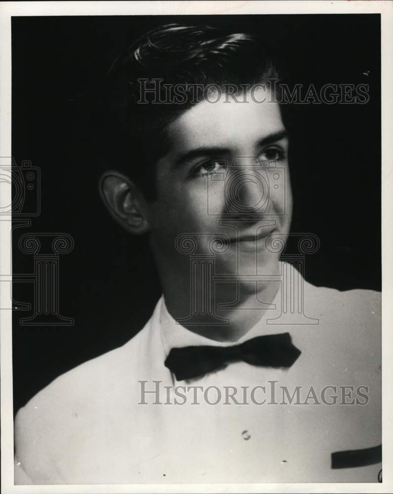 1961 Press Photo Joe Stuessy featured in &quot;Rhapsody in Blue&#39;s&quot; Soundtrack show.- Historic Images