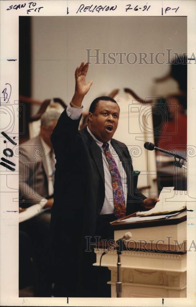 1991 Press Photo Reverend Joe Ratliff, Brentwood Baptist Church, Texas- Historic Images