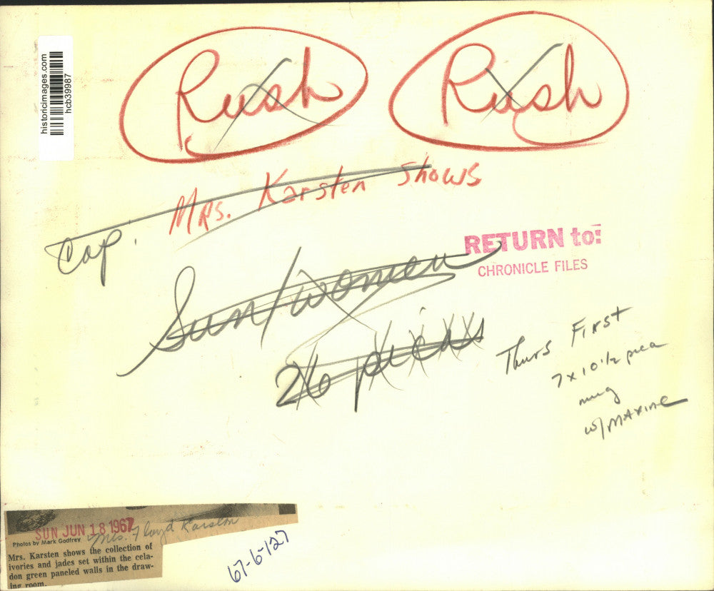 1967 Press Photo Mrs. Floyd Karsten shows her collection of ivories and jades