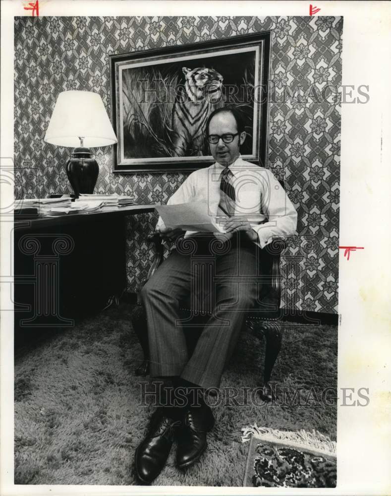 1974 Press Photo Nick Wentworth, Houston Society of Financial Analysts president- Historic Images