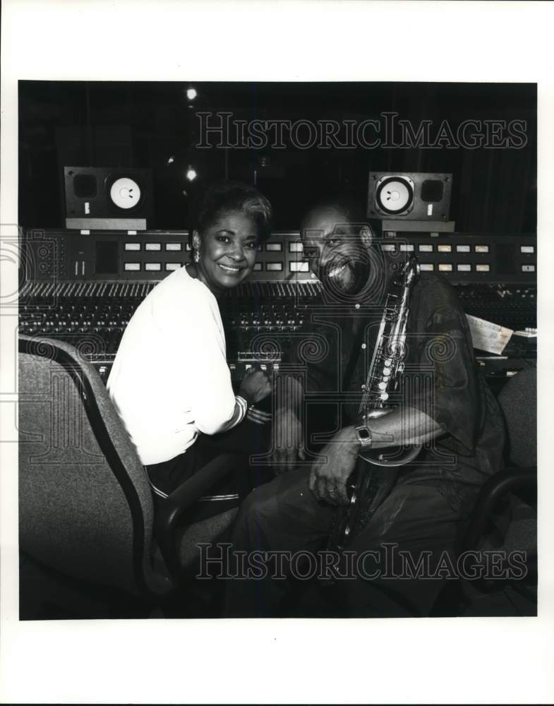 1991 Press Photo Nancy Wilson &amp; Grover Washington (musician) - hcb42998- Historic Images