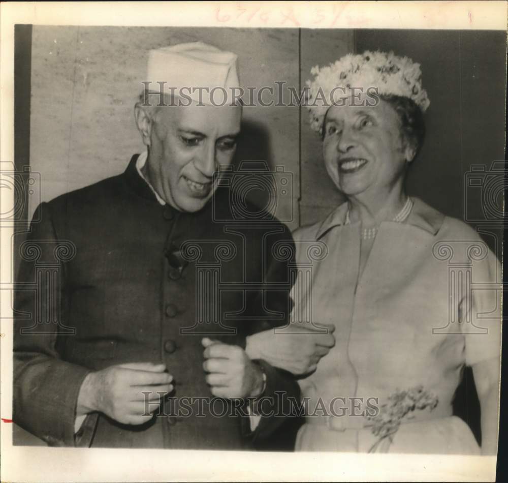1955 Press Photo Jawaharlal Nehru, Helen Keller at reception in New Delhi