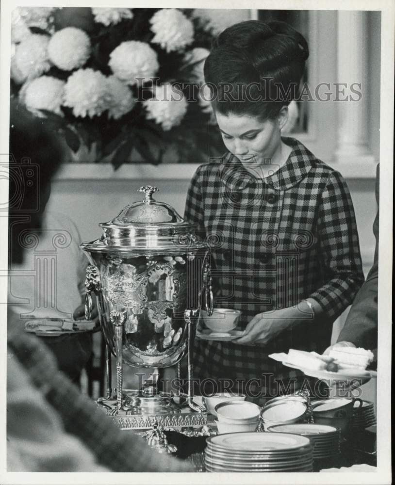 1969 Press Photo Mrs. Preston Michael Smith, daughter-in-law of Texas governor- Historic Images