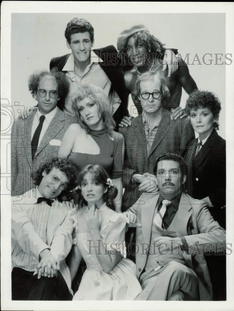 1981 Press Photo Cast of &quot;Fridays,&quot; shown on ABC-TV. - hcb55365- Historic Images