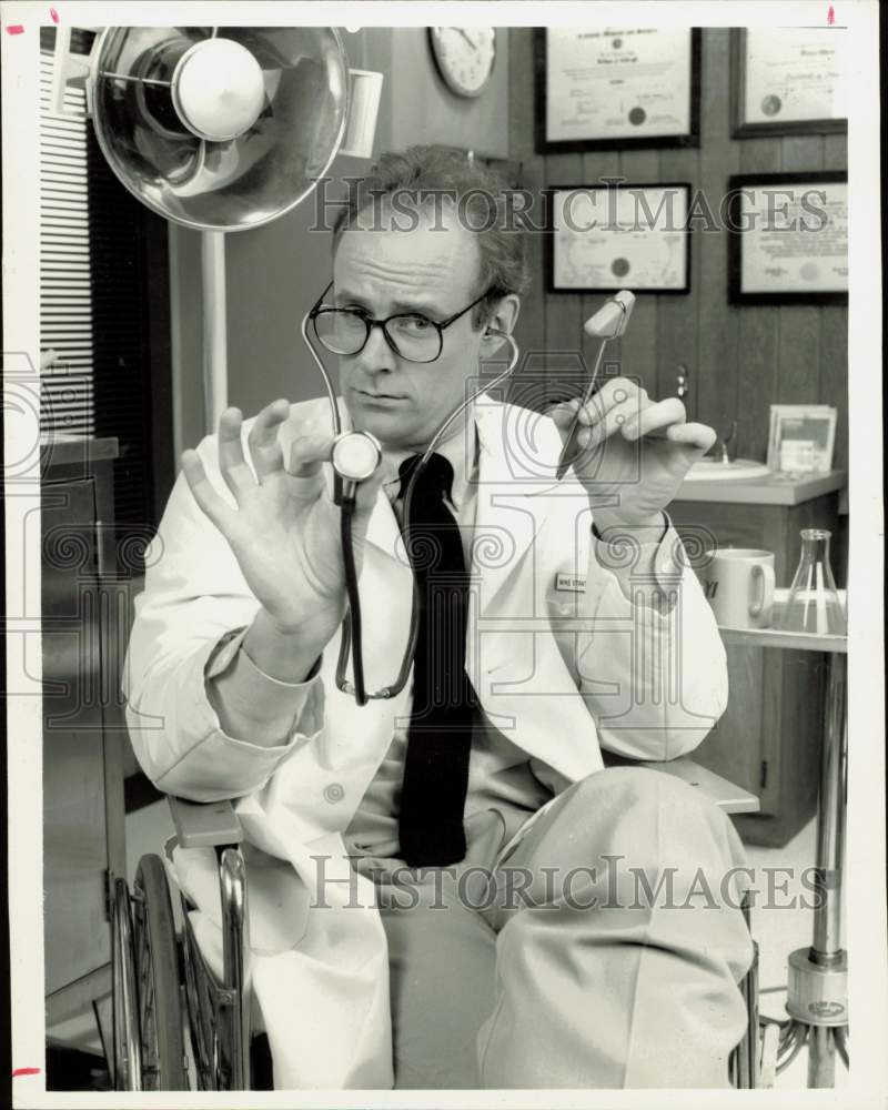 1989 Press Photo Matt Frewer stars in "Doctor, Doctor," on CBS-TV. - hcb55367- Historic Images