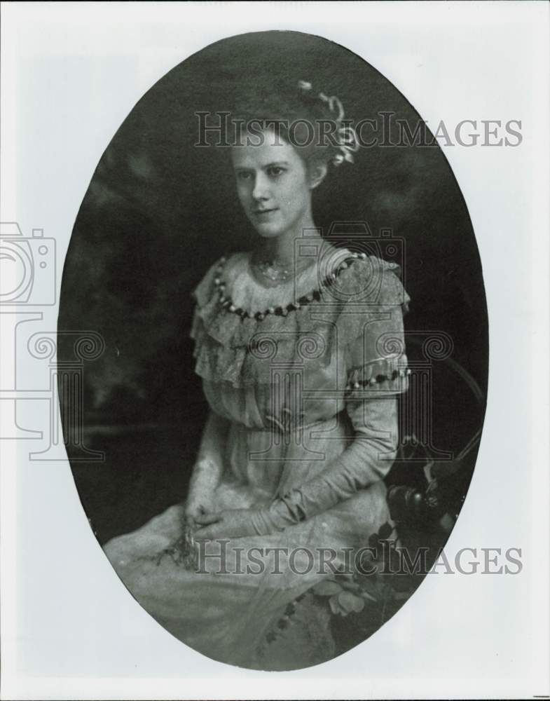 1911 Press Photo Mary Moody, 19, on her debut at Galveston&#39;s Moody Mansion.- Historic Images