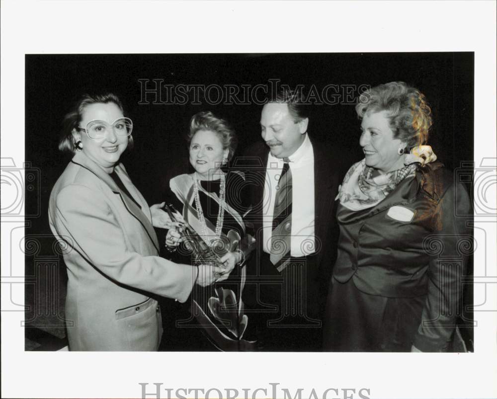 1992 Press Photo Maxine Mesinger honored at March of Dimes luncheon in Houston- Historic Images