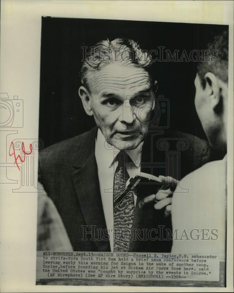 1964 Press Photo South Vietnam ambassador Maxwell Taylor, Hawaii news conference