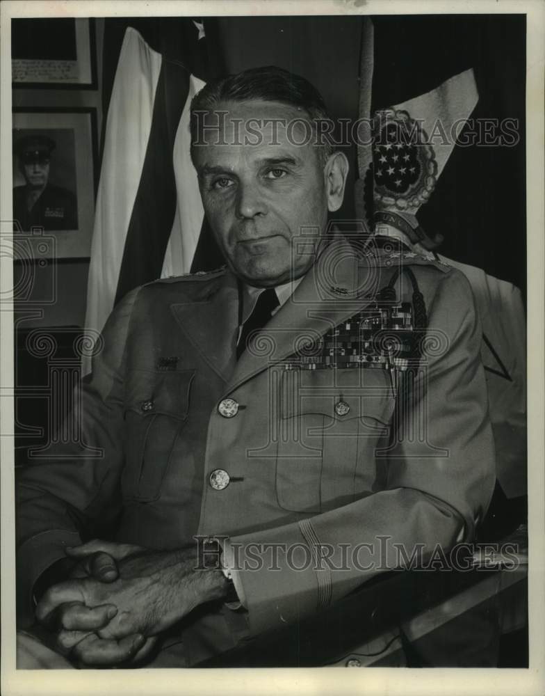 1959 Press Photo General Maxwell D. Taylor, Army Chief of Staff retires