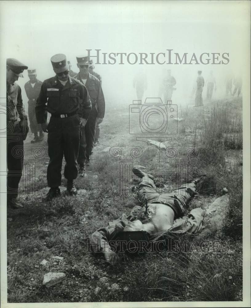 1962 Press Photo Privat Mike Hitcko poses in Brooks Army Medical Center training