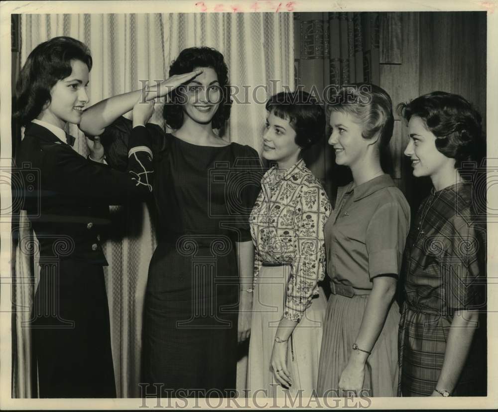 1960 Press Photo University of Houston ROTC sponsors - hcm00403