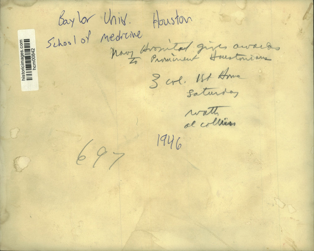 1946 Press Photo Houstonians receive award from Baylor Univ School of Medicine