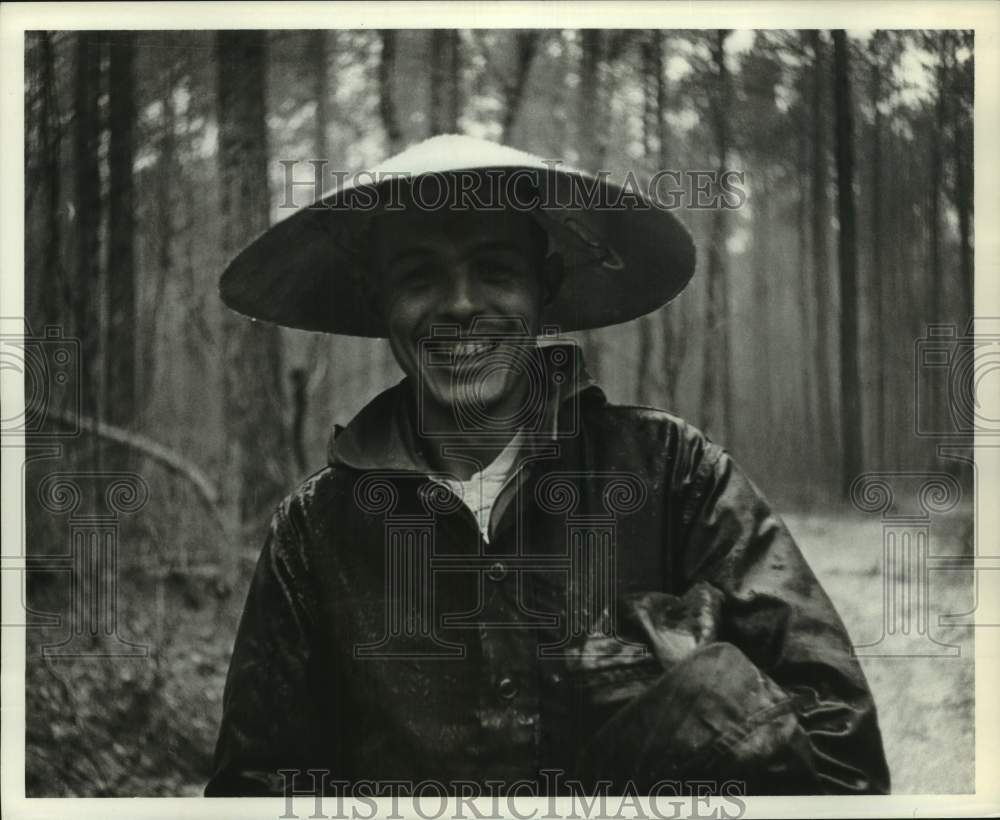 1966 Press Photo Prepared for the rain - training at Fort Polk, Louisiana