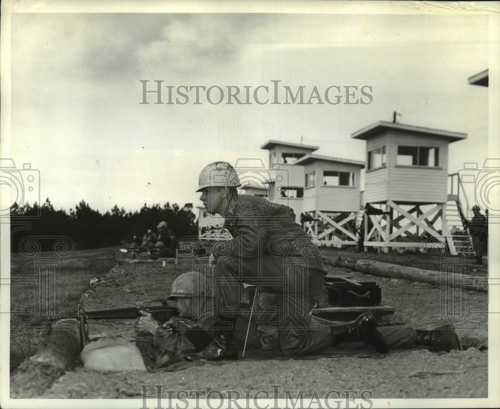 1969 Press Photo Rifleman trainee at M-16 transition range at Fort Polk, LA