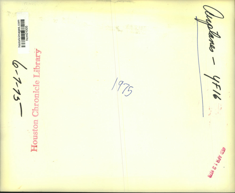 1975 Press Photo U.S. light-weight fighter plane YF-16; Belgium to buy 102