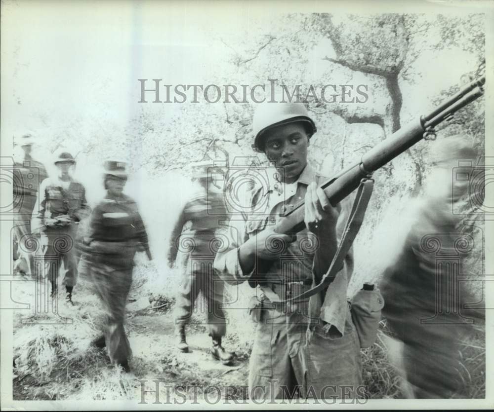 1962 Press Photo Sp./5 William Haynie in training; Brooks Army Field Service, TX