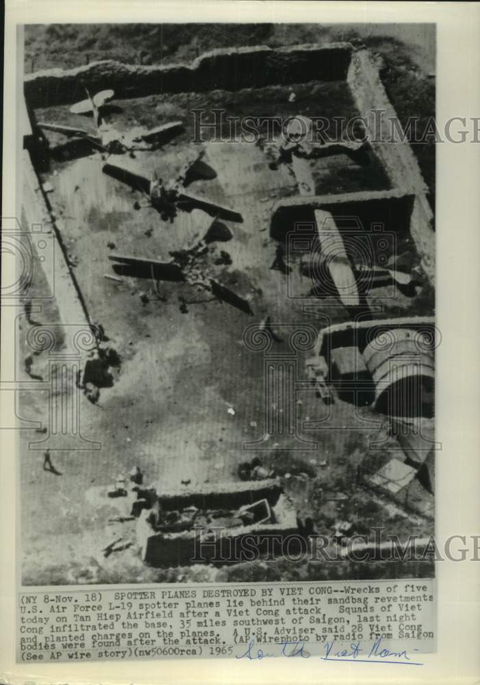 1965 Press Photo Wrecks of U.S. L-19 spotter planes; Tan Hiep Airfield, Vietnam
