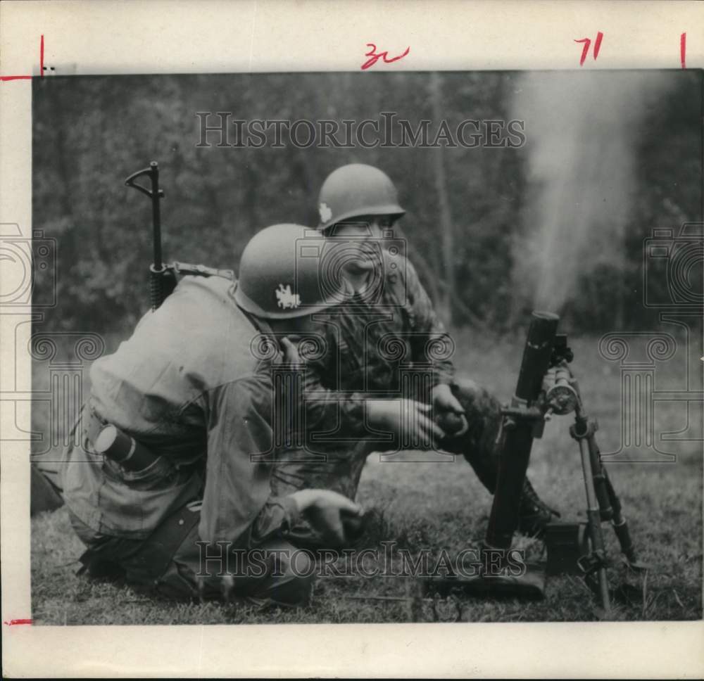 1961 Press Photo Minutemen at Mortal Demonstration in Collinsville, Illinois