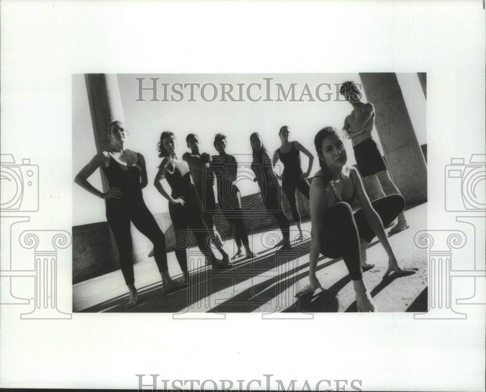 1991 Press Photo Dancers from &quot;The Generating Company&quot; - hcp00067- Historic Images