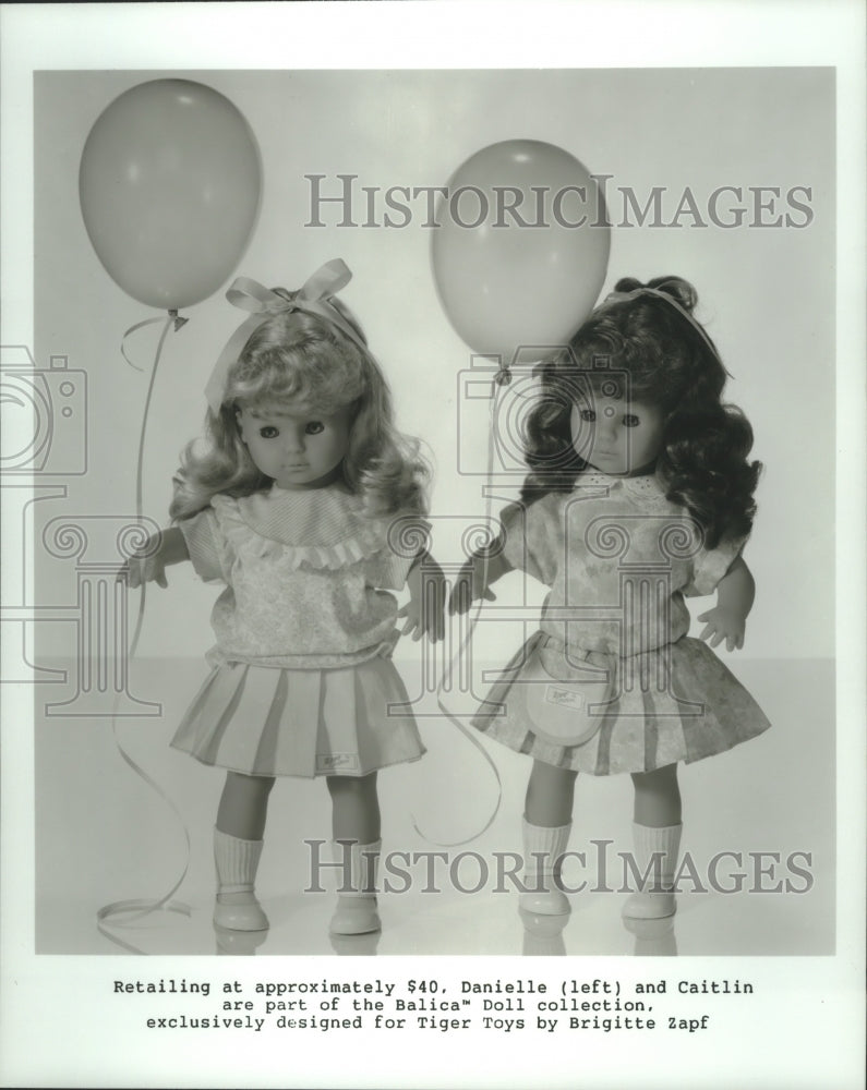 1989 Press Photo Danielle and Caitlin part of the "Balica" Doll collection.- Historic Images